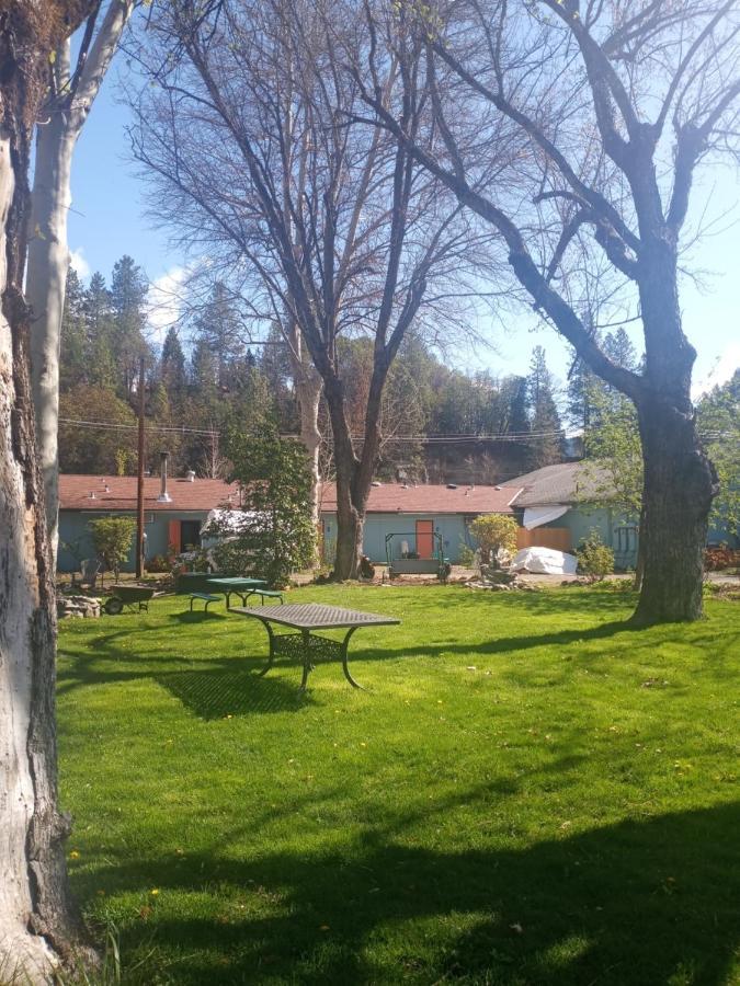 Bigfoot Rv & Cabins Park Happy Camp Экстерьер фото