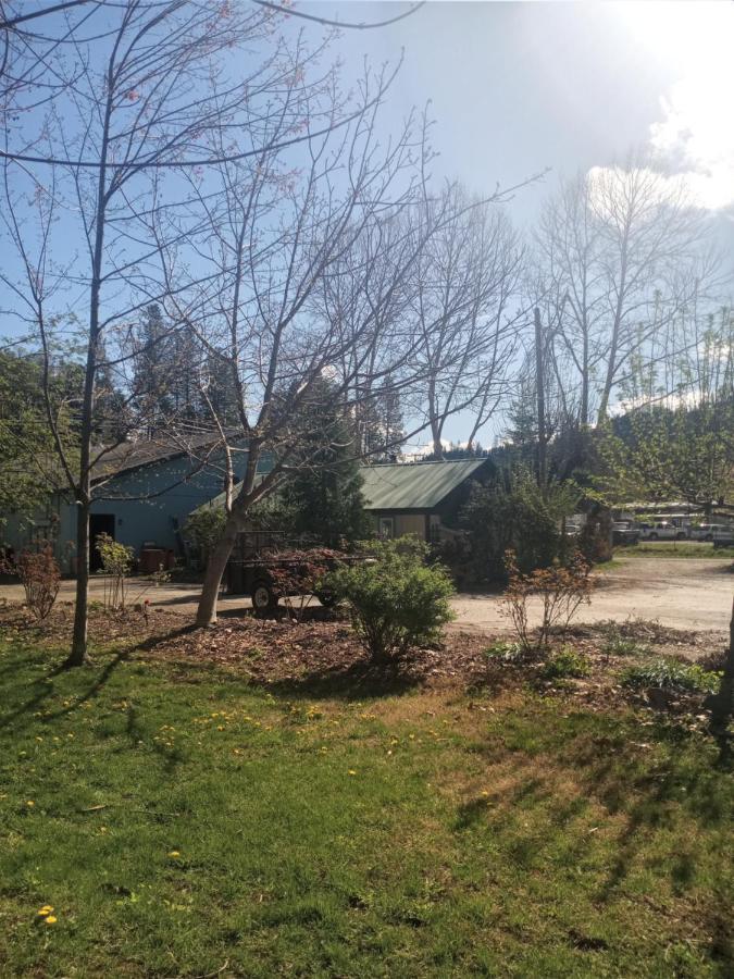 Bigfoot Rv & Cabins Park Happy Camp Экстерьер фото